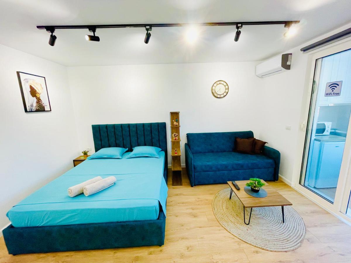 Central Studio Apartment 1, Тирана Экстерьер фото